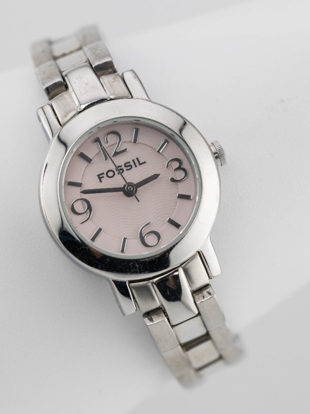 Fossil ES2090 Women's Pink Dial Silver Quartz Analog Watch Fresh Battery